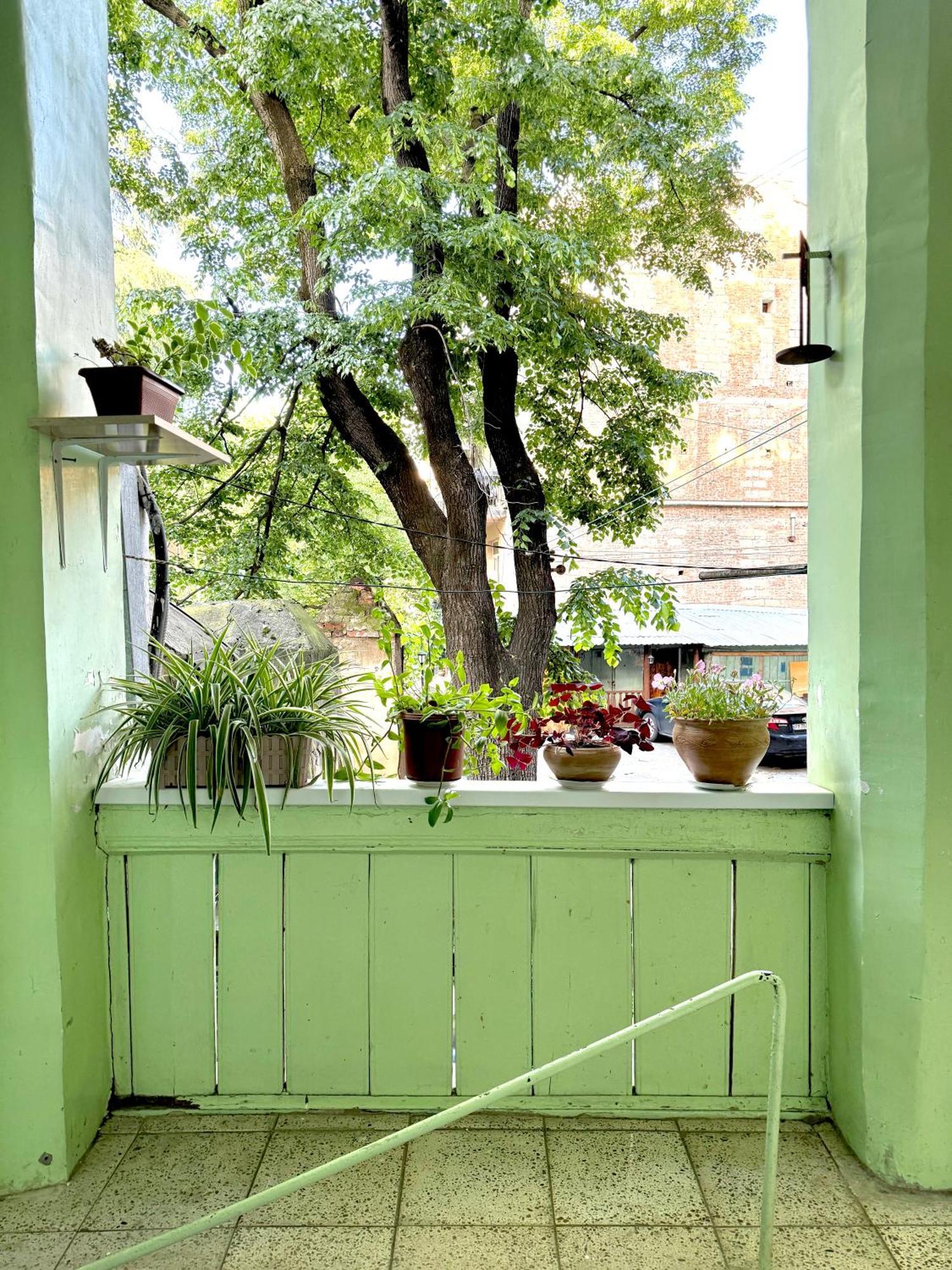 Authentic Old Tbilisi Apartment Dış mekan fotoğraf